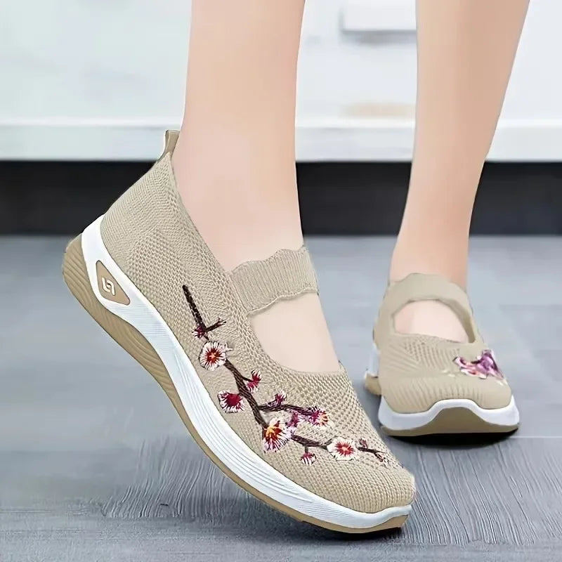 Tênis Feminino Casual com Bordado - Confortável e Respirável