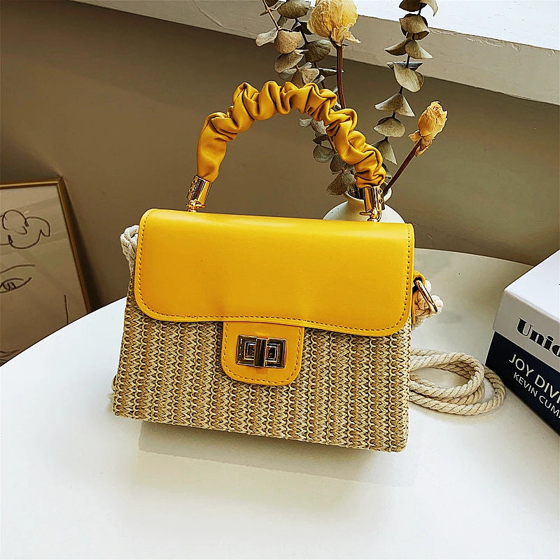 Bolsa de Palha Feminina para Verão – Bolsa de Luxo com Alça Plissada, Design Exclusivo, Contraste de Cores, Pode ser Usada a Tiracolo ou na Mão