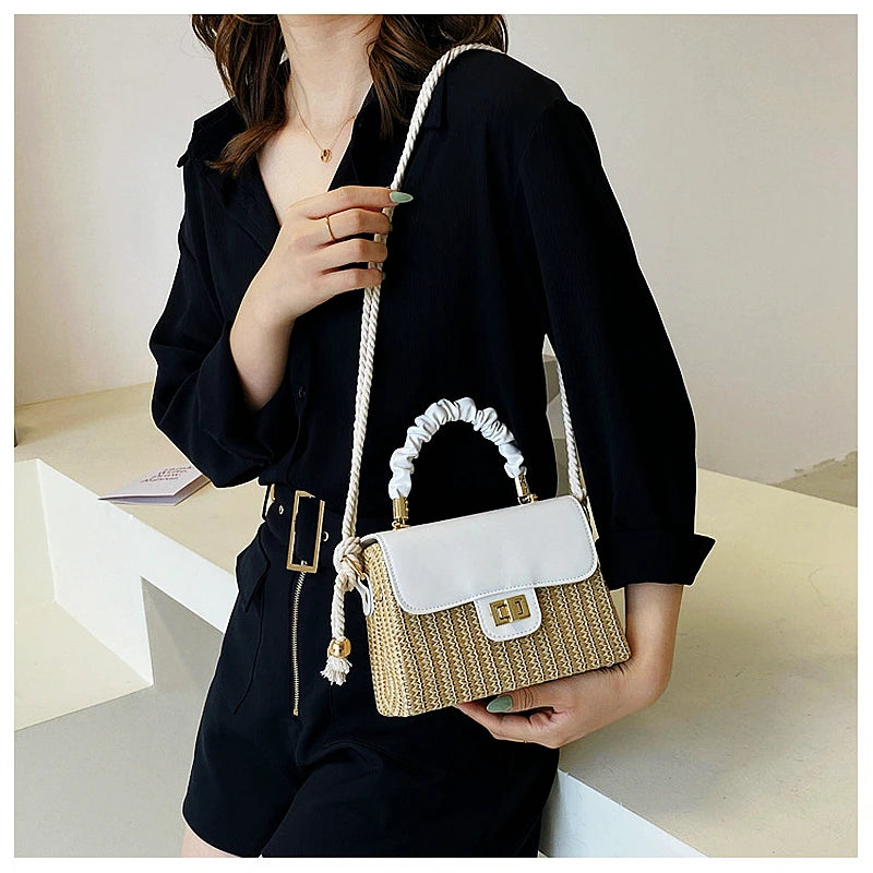 Bolsa de Palha Feminina para Verão – Bolsa de Luxo com Alça Plissada, Design Exclusivo, Contraste de Cores, Pode ser Usada a Tiracolo ou na Mão