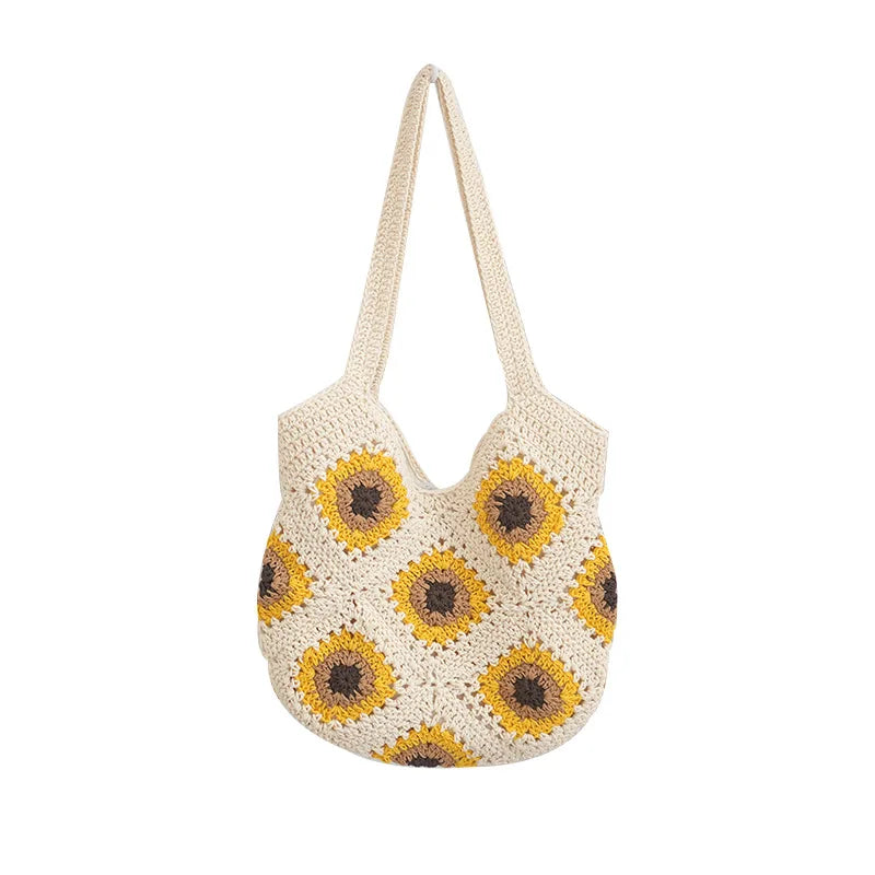 Bolsa de ombro feminina estilo boho em palha, modelo para usar sob o braço; bolsa de verão para praia, trançada, com detalhe de flor vazada; sacola casual de crochê ideal para compras.