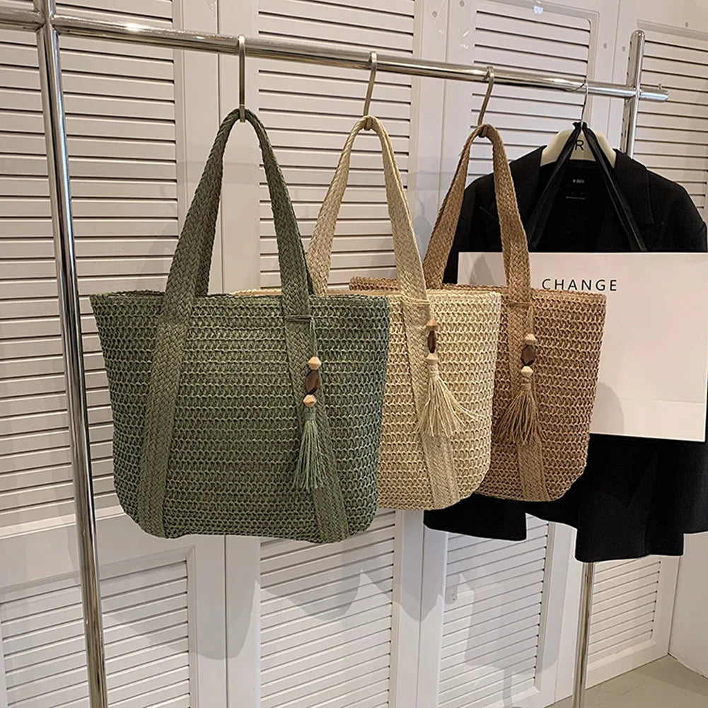 Bolsa de Palha Feminina de Verão – Bolsa de Ombro Grande Estilo Boho e Praia em Ráfia Trançada à Mão com Tassel